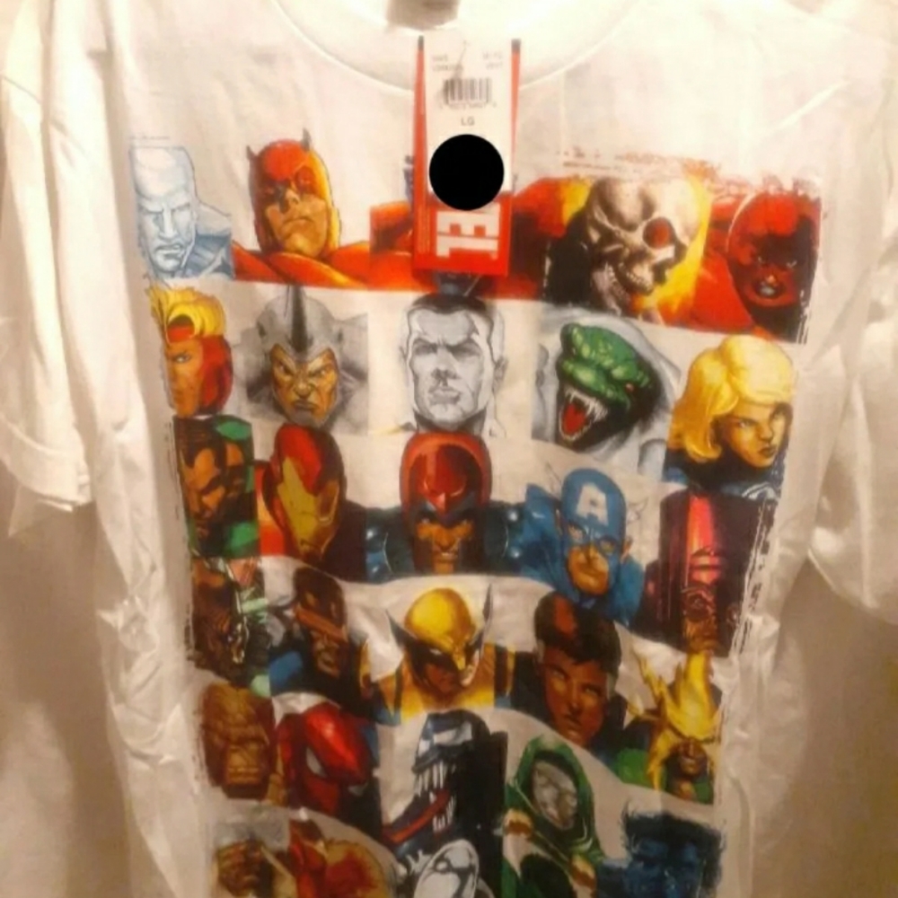 Mens Marvel tshirt size large